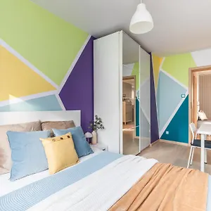 https://super-apart-uycka-10-12.warsawhotelspoland.com